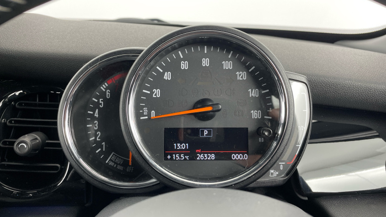 MINI Hatchback 2.0 Cooper S Sport 5dr Auto [Comfort/Nav Pack] Petrol Hatchback